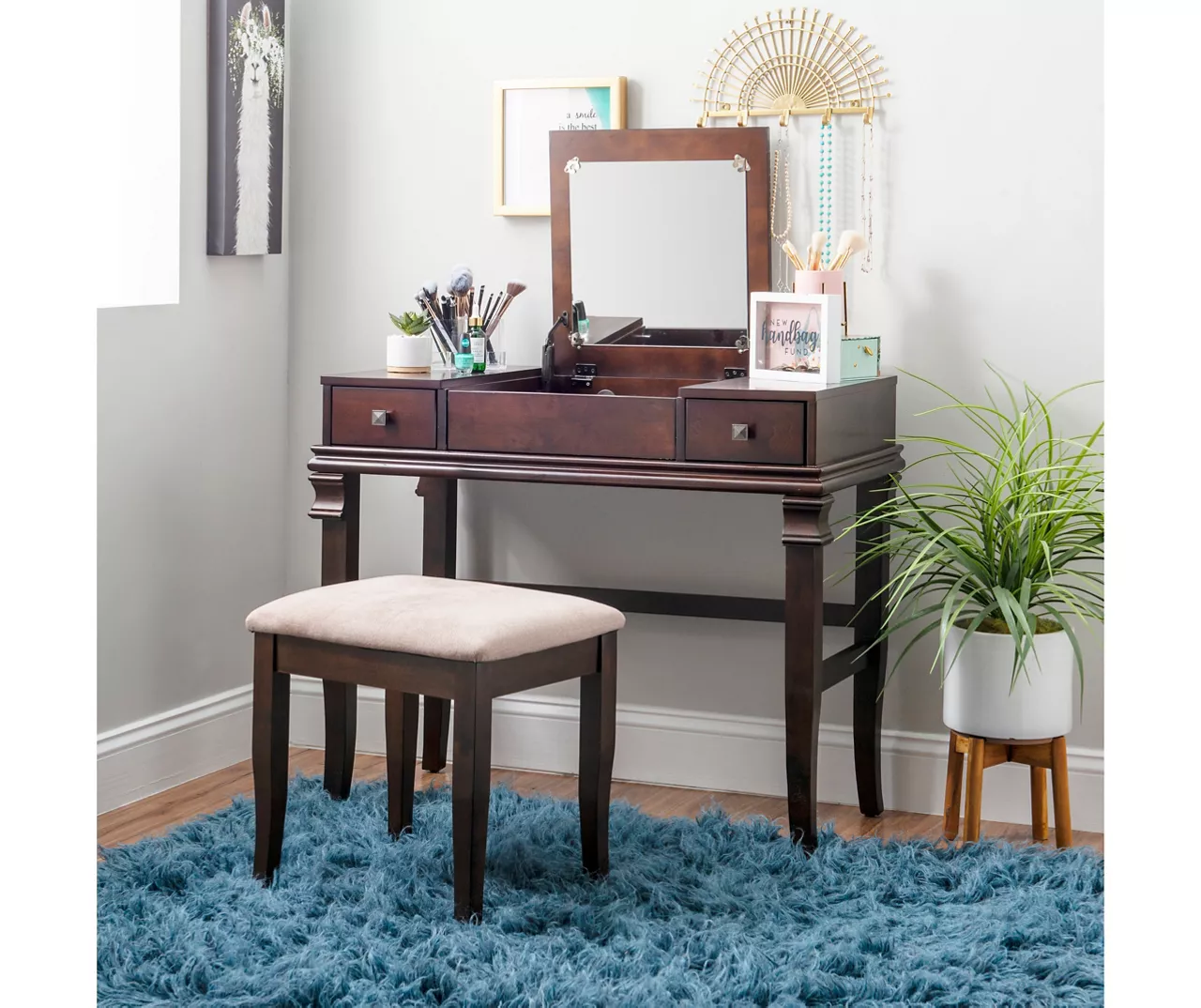 Martha Mirror Vanity Set With Stool 20 Martha Mirror Vanity Set With Stool - Image 20