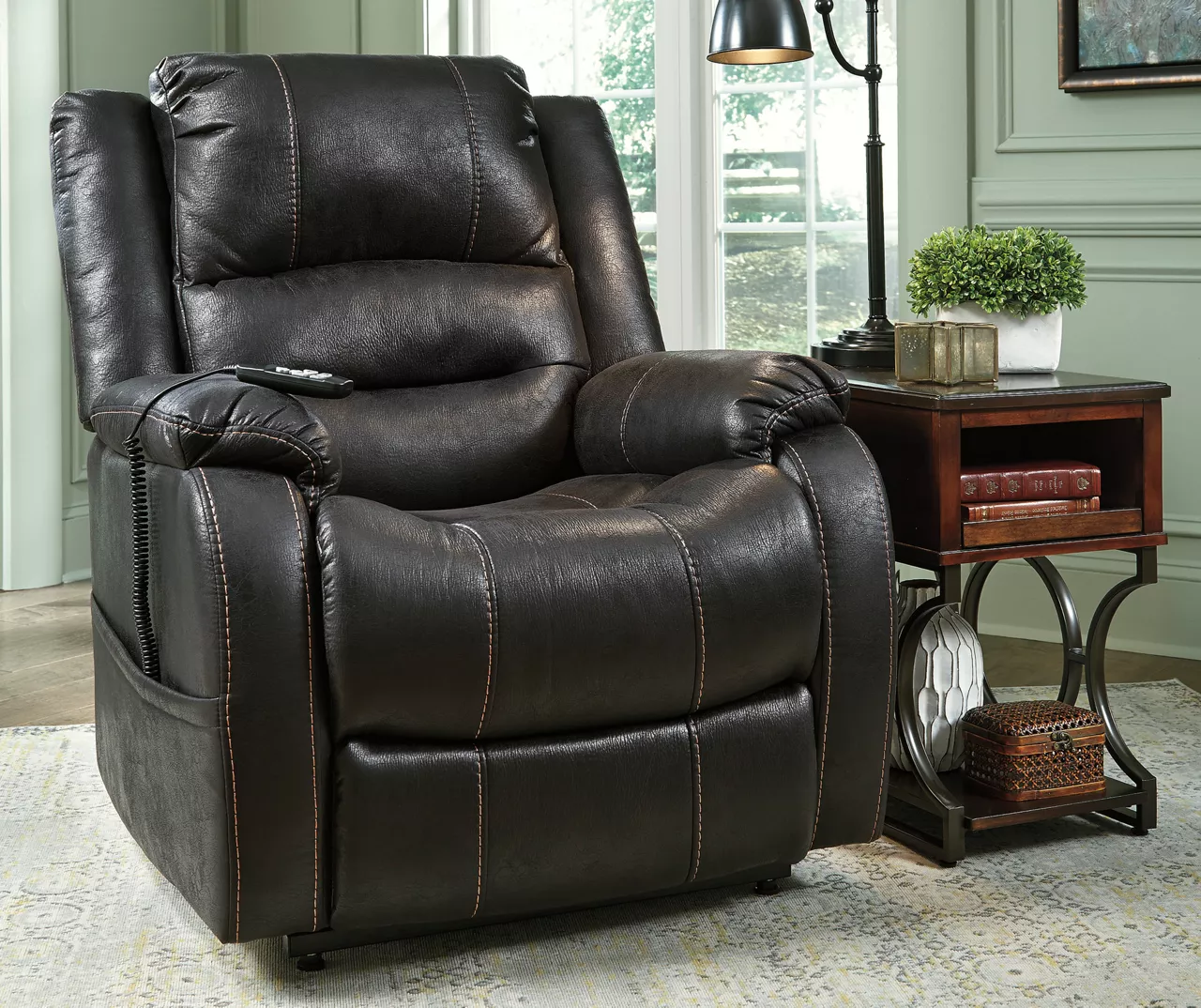 Signature Design By Ashley Yandel Power Lift Recliner 1 Signature Design By Ashley Yandel Power Lift Recliner