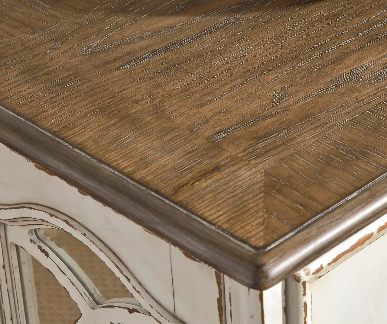 Realyn White & Brown Two-Tone Chairside End Table 7 Realyn White & Brown Two-Tone Chairside End Table - Image 7