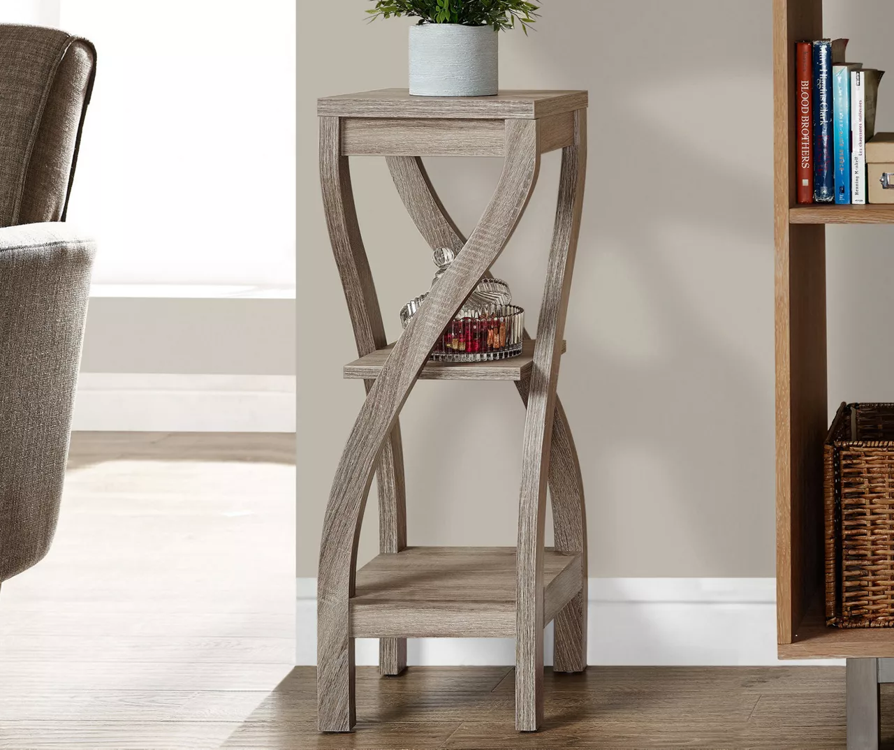 Monarch 3-Tier Twisted Leg Side Table 10 Monarch 3-Tier Twisted Leg Side Table - Image 10