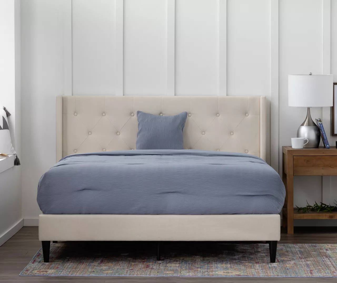 Brookside Isabelle Upholstered Wingback Bed 2 Brookside Isabelle Upholstered Wingback Bed - Image 2