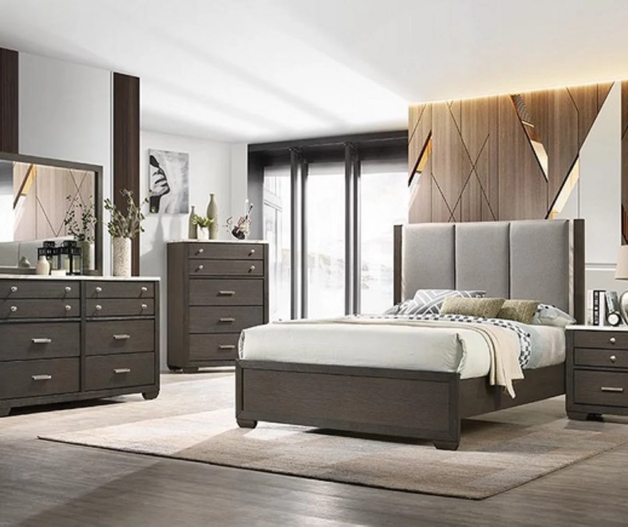 Southall Queen Upholstered Bed 2 Southall Queen Upholstered Bed - Image 2